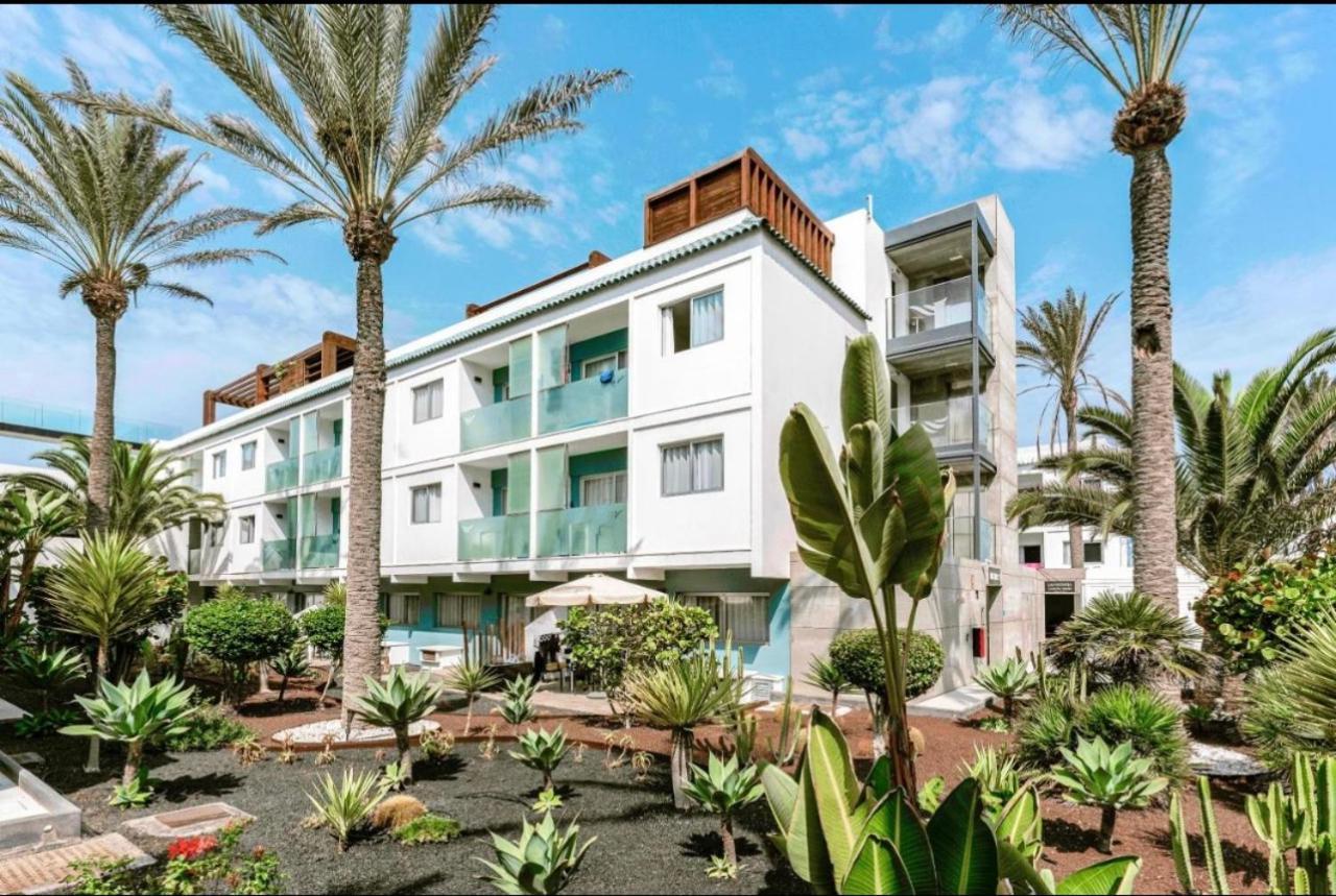 Bristol Sunset Beach Private Apartment Коралео Екстериор снимка